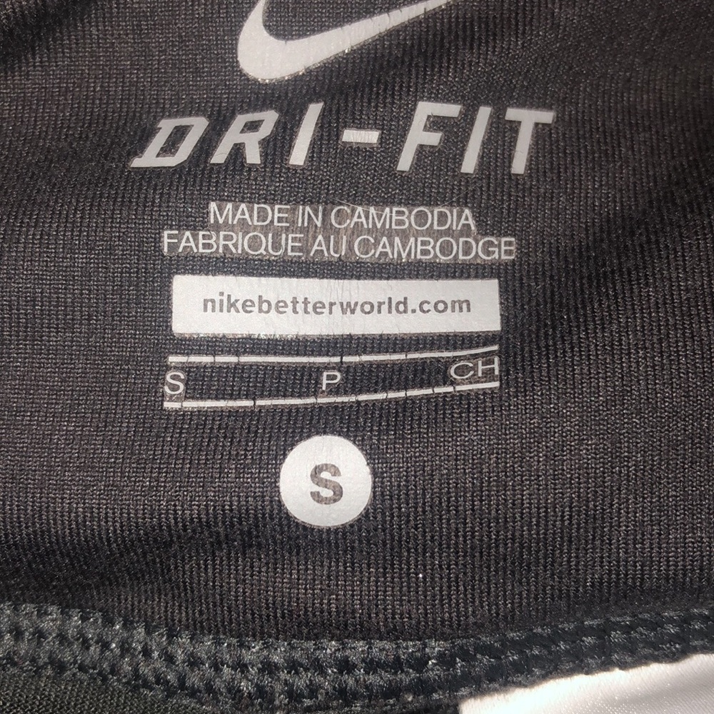 Nike dri fit Capris leggings size small - Picture 4 of 4